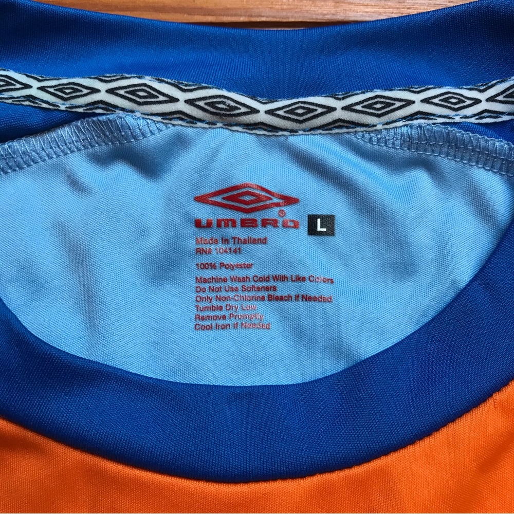 Umbro Orange Blue Ling Sleeve Goalie Soccer Top, EUC, L - Picture 2 of 11